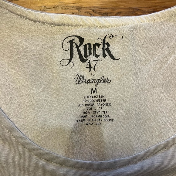 Wrangler White Tank Top with Wing Design - Picture 3 of 3